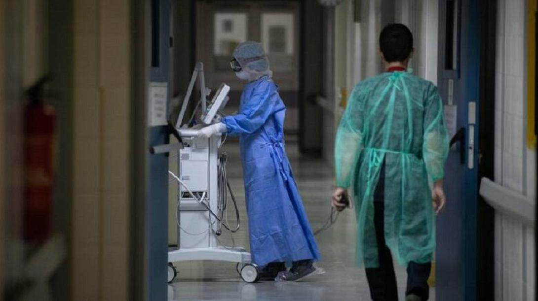 νοσηλευτές