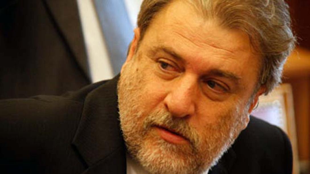 Ο Νότης Μαριάς στο προεδρείο των Ευρωπαίων Αντιφεντεραλιστών