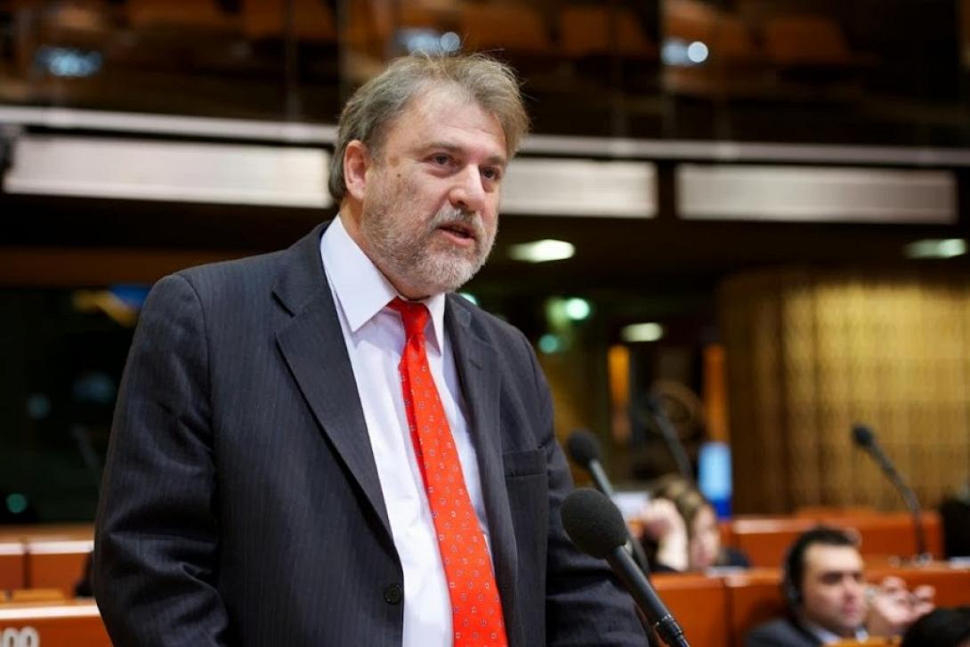 Άμεση λήψη μέτρων για τον Έμπολα ζητά ο Νότης Μαριάς