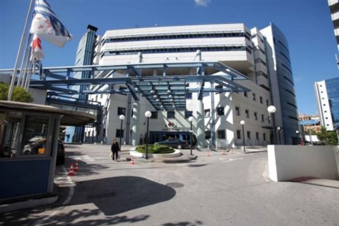 Συνελήφθη η .. διοίκηση του Ερρίκος Ντυνάν