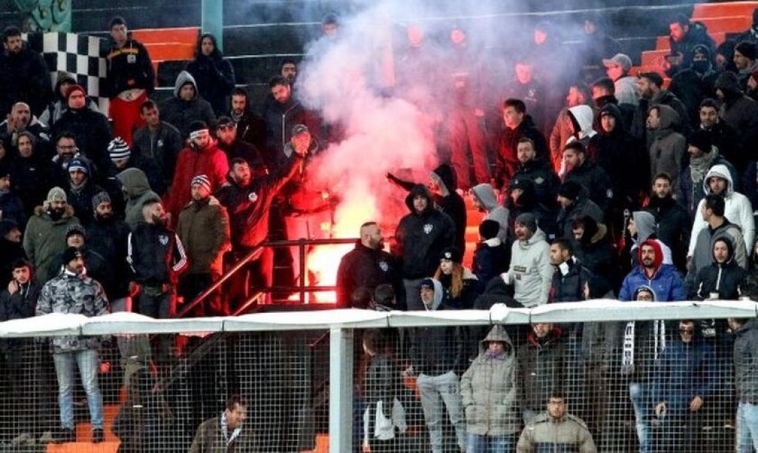 ofi-paok-eisitiria.jpg