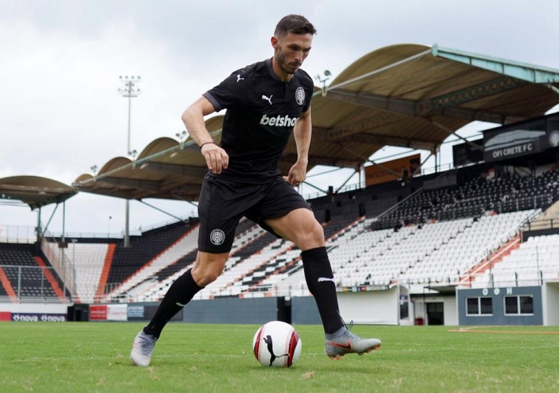 oficretefc_giannou-1.jpg