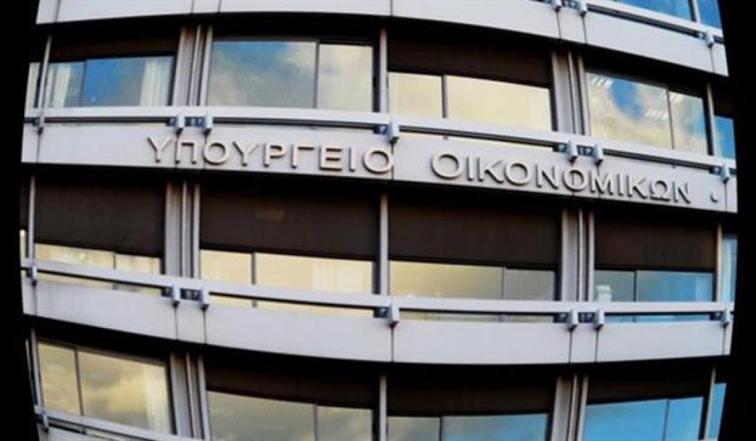 Εισπράξεις 889 εκ. ευρώ το α' τρίμηνο αλλά και ληξιπρόθεσμες αυξημένες κατά 3,5 δις