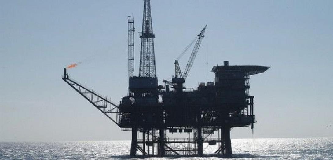 oil_platform2_238.jpg