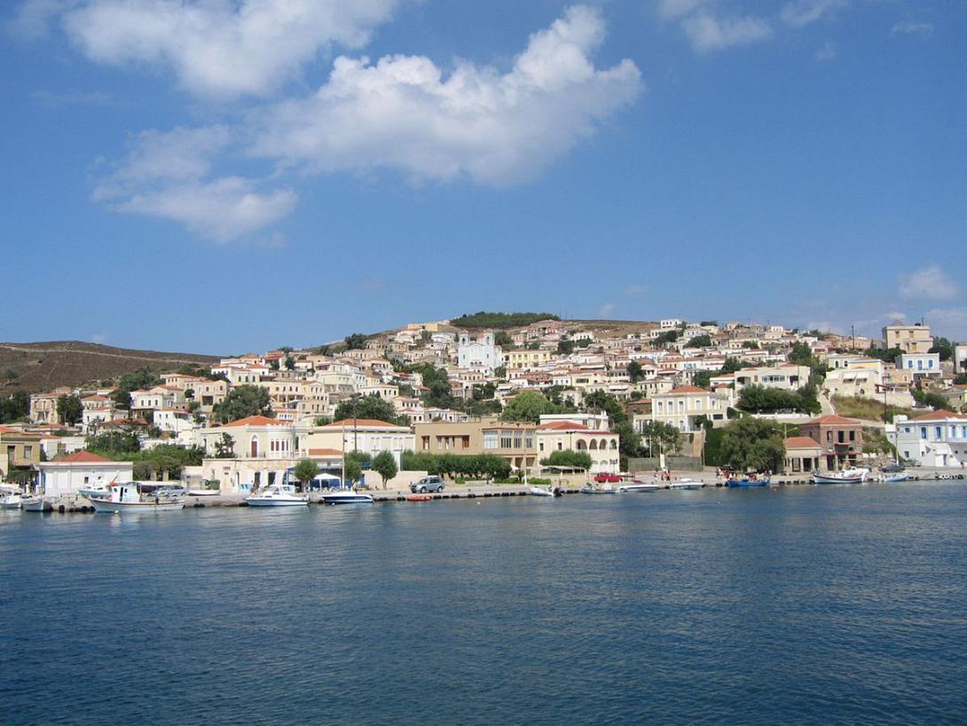 οινούσσες