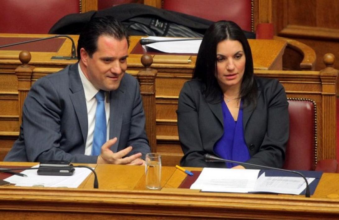 Πιο φανατικός με την τρόικα... πεθαίνεις! - Ούτε η 'Ολγα συγκράτησε τον Αδωνι