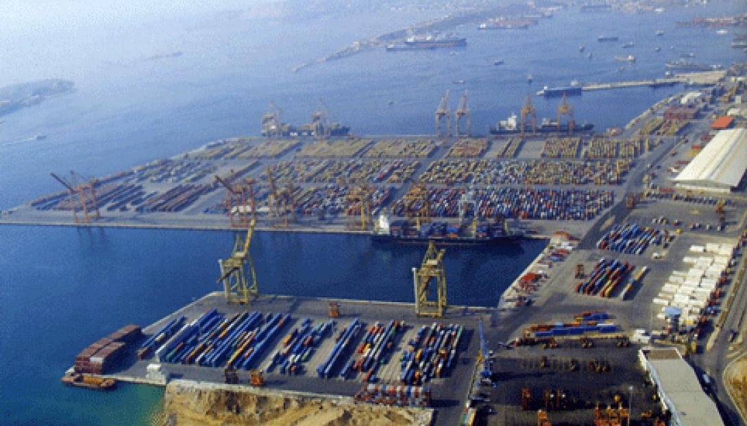 Συλληλητήριο κατά της πώλησης του ΟΛΠ σήμερα στον Πειραιά 