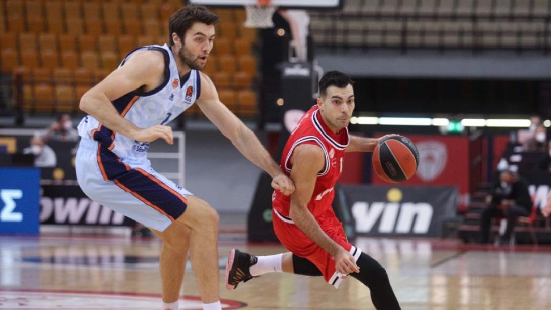oly-sloukas.jpg