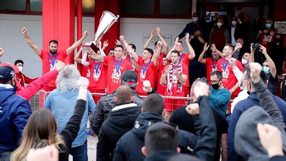olympiakos5.jpg