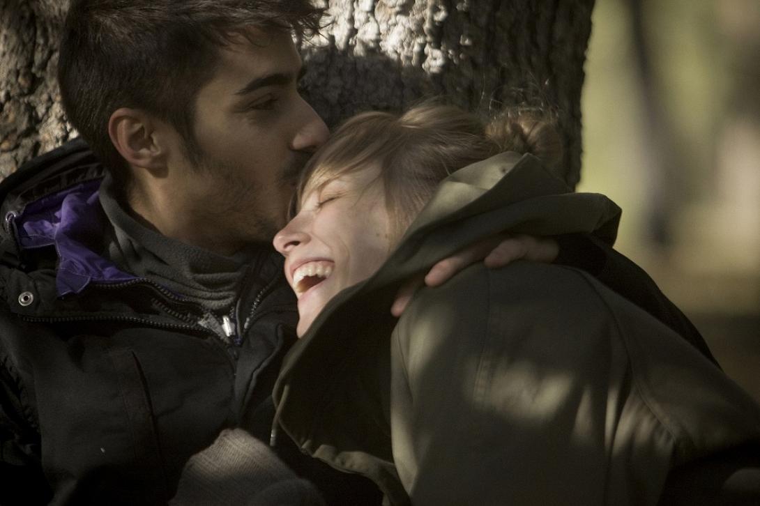 omorfi_nioti_hermosa_juventud_cinema_kinimatografos_tainies_2015.jpg