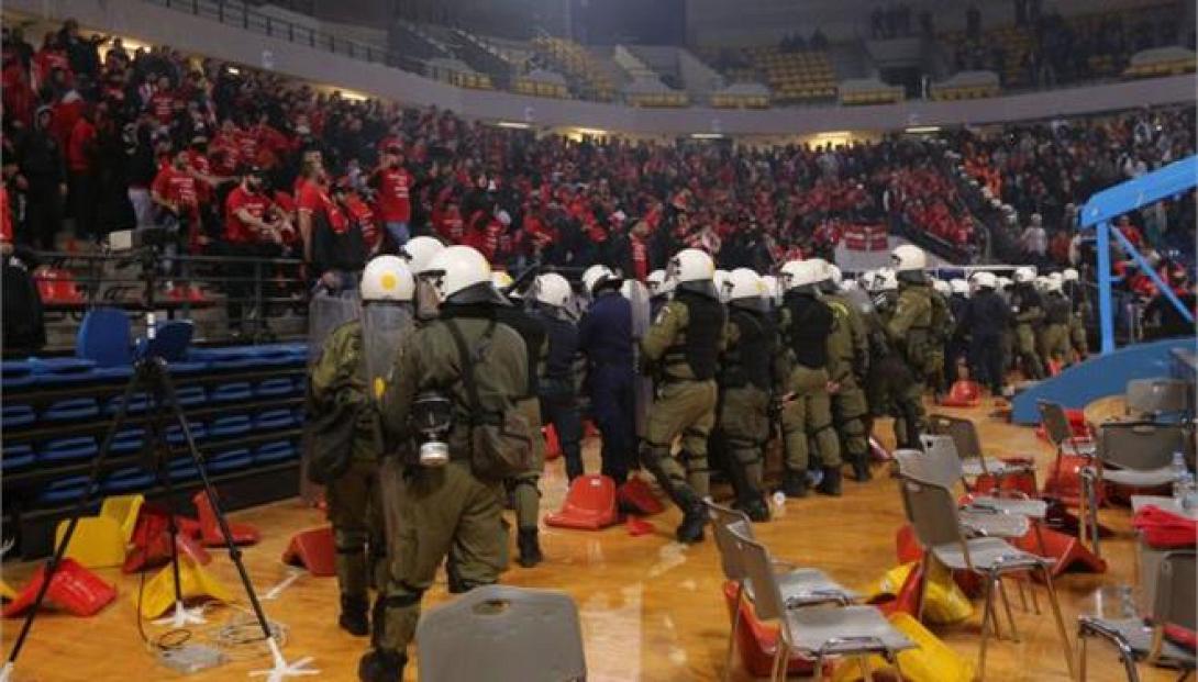Συλλήψεις πριν τον αγώνα ΠΑΟ - Ολυμπιακού