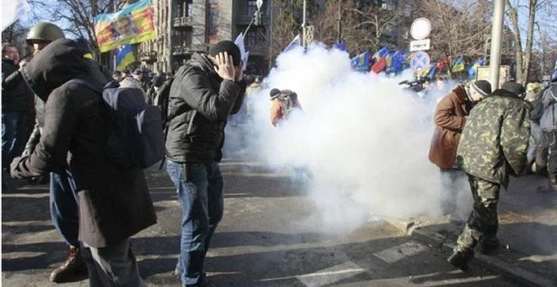 Στοχευμένες κυρώσεις από τη ΕΕ στους υπεύθυνους για τη βία στην Ουκρανία 