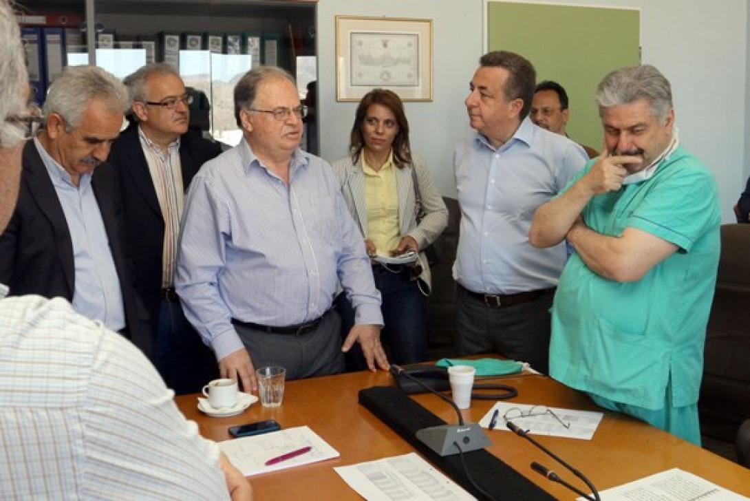 Περιοδεία Στ.Αρναουτάκη σε ΠΑΓΝΗ,ΕΚΑΒ,ΙΤΕ,ΟΚΑΝΑ