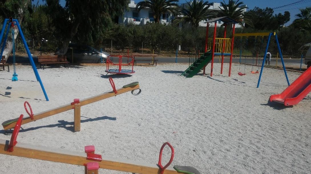 παιδική χαρά4