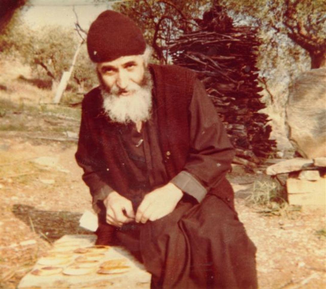 Γέροντας Παΐσιος: &quot; Έχεις λύπη; ... Ο Θεός σου λείπει&quot;