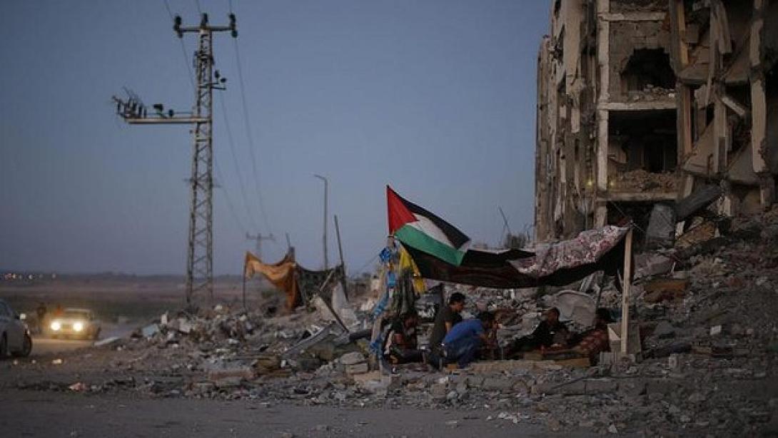 Ξεπερνούν τους 2.000 οι νεκροί Παλαιστίνιοι