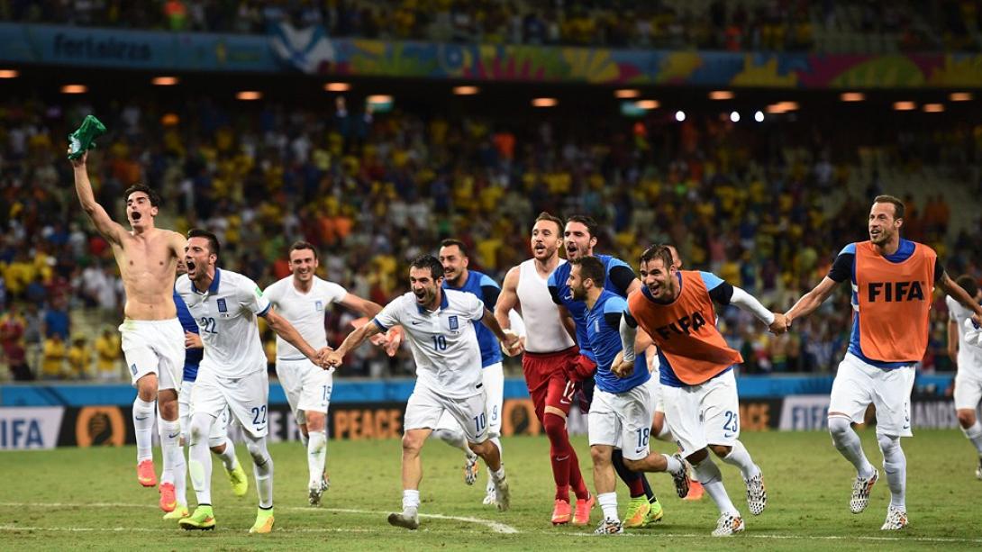 Σάντος : «Ελληνες βγείτε στους δρόμους»