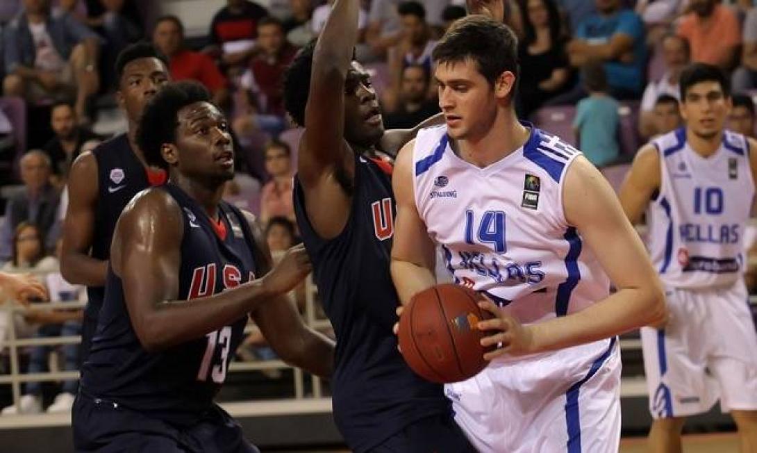 papagiannis.jpg