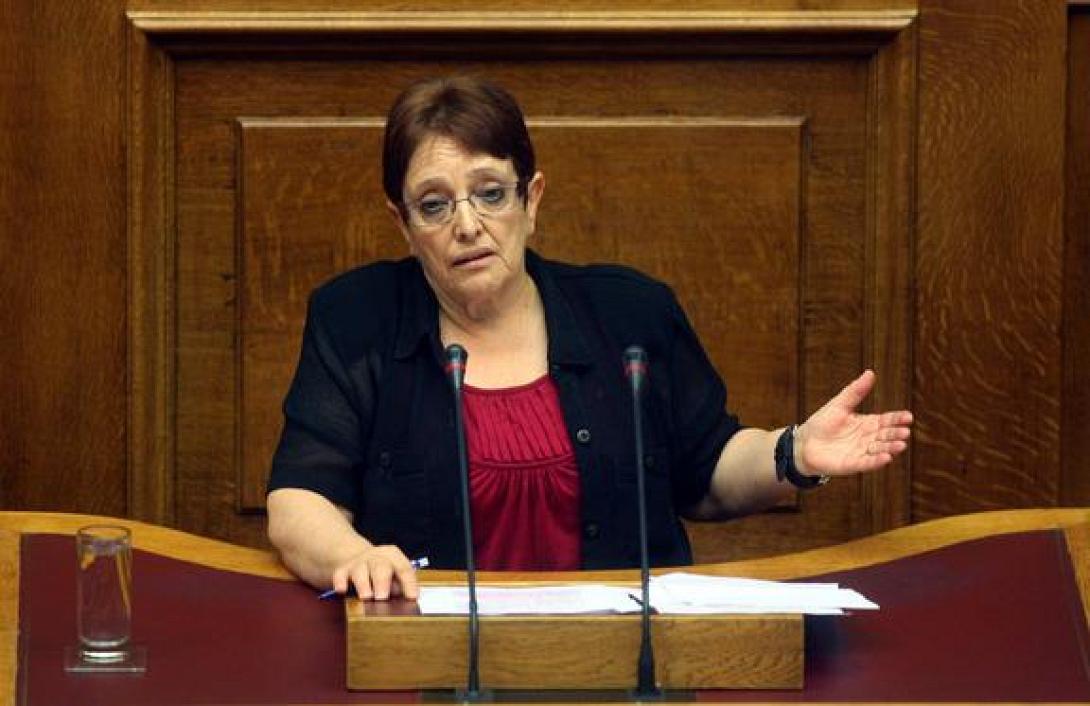 Αλέκα Παπαρήγα: &#039;Ερχονται νέα μέτρα με το μεσοπρόθεσμο
