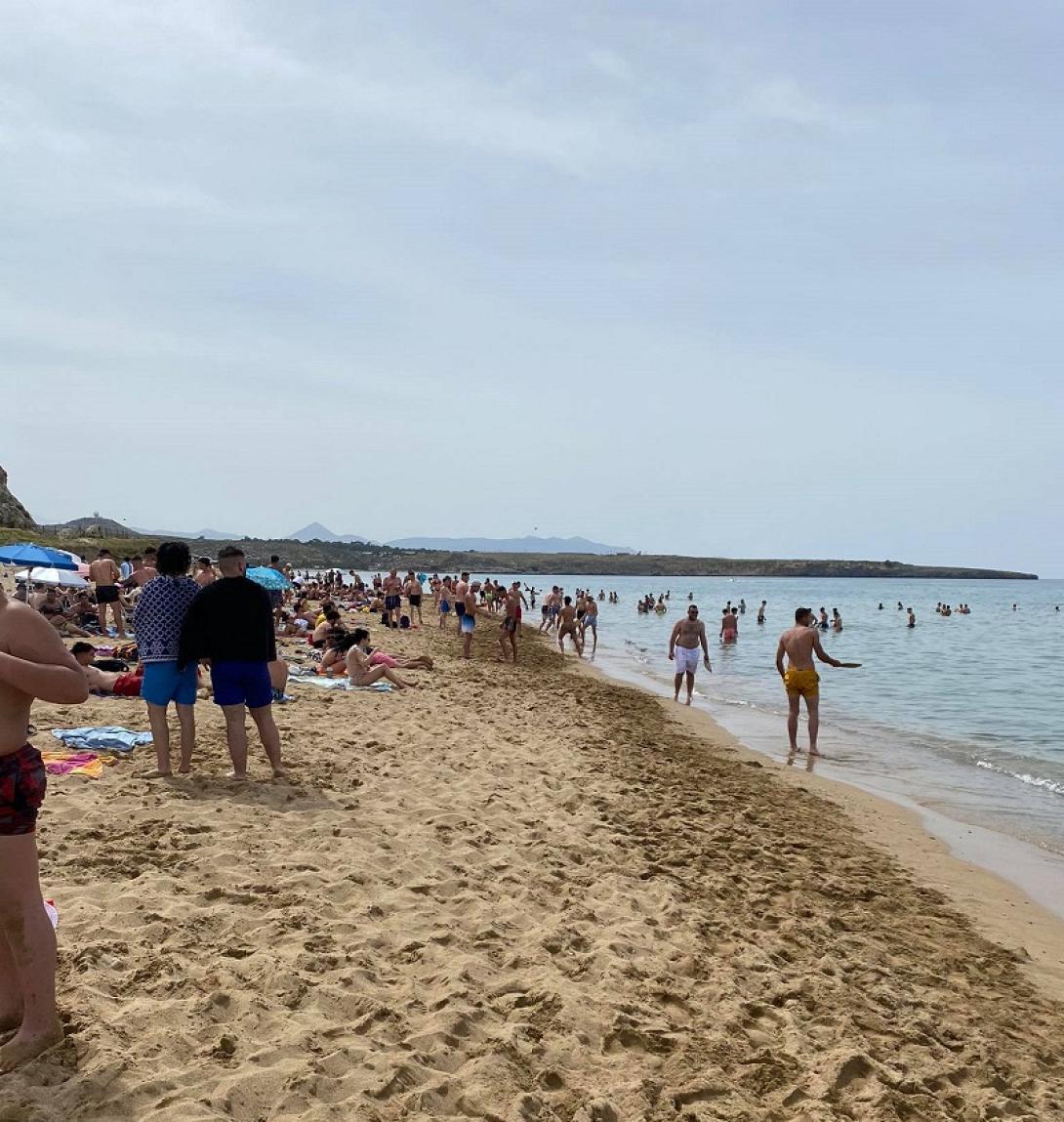 παραλία Καρτερού