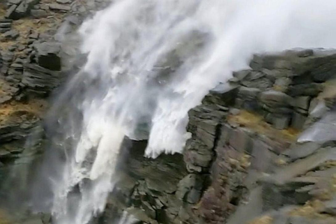 καταρράκτης