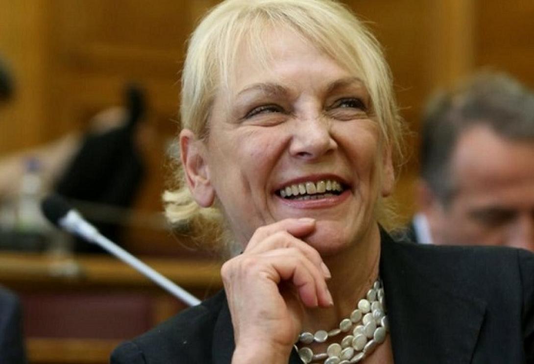 Η Πιπιλή χαίρεται που δεν εξελέγη και δεν θα ψηφίσει Παυλόπουλο