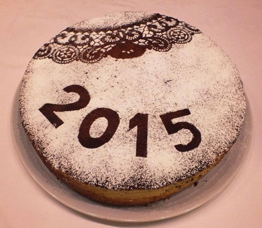Η Κρητική Εστία έκοψε την πρωτοχρονιάτικη πίτα της