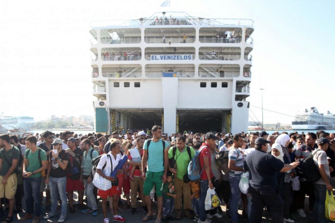 πλοιο μεταναστες