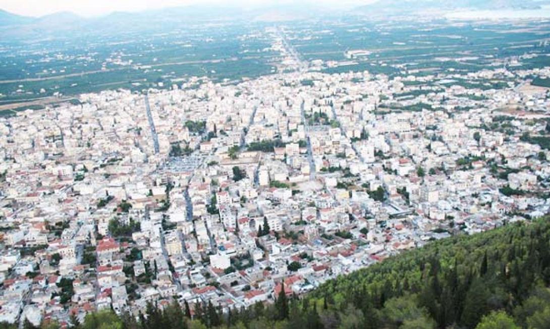 πόλη