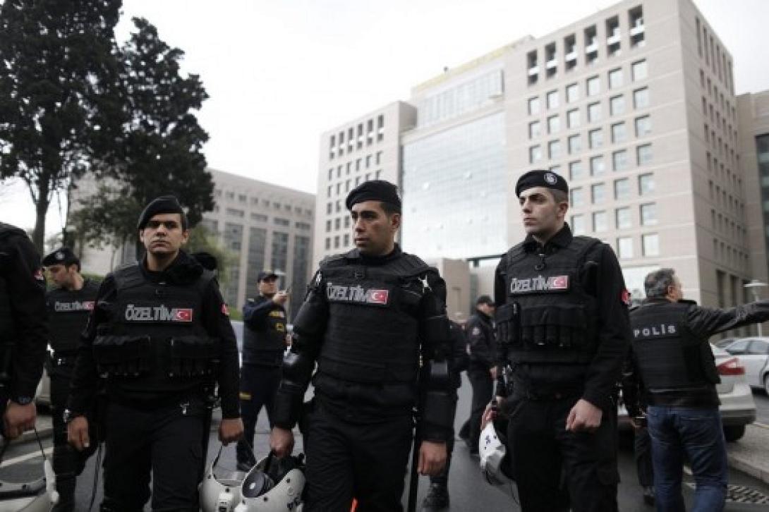 police_533_355.jpg