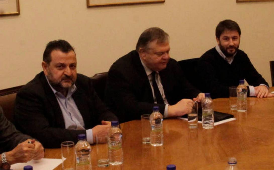 Συνεδριάζει το Πολιτικό Συμβούλιο του ΠΑΣΟΚ