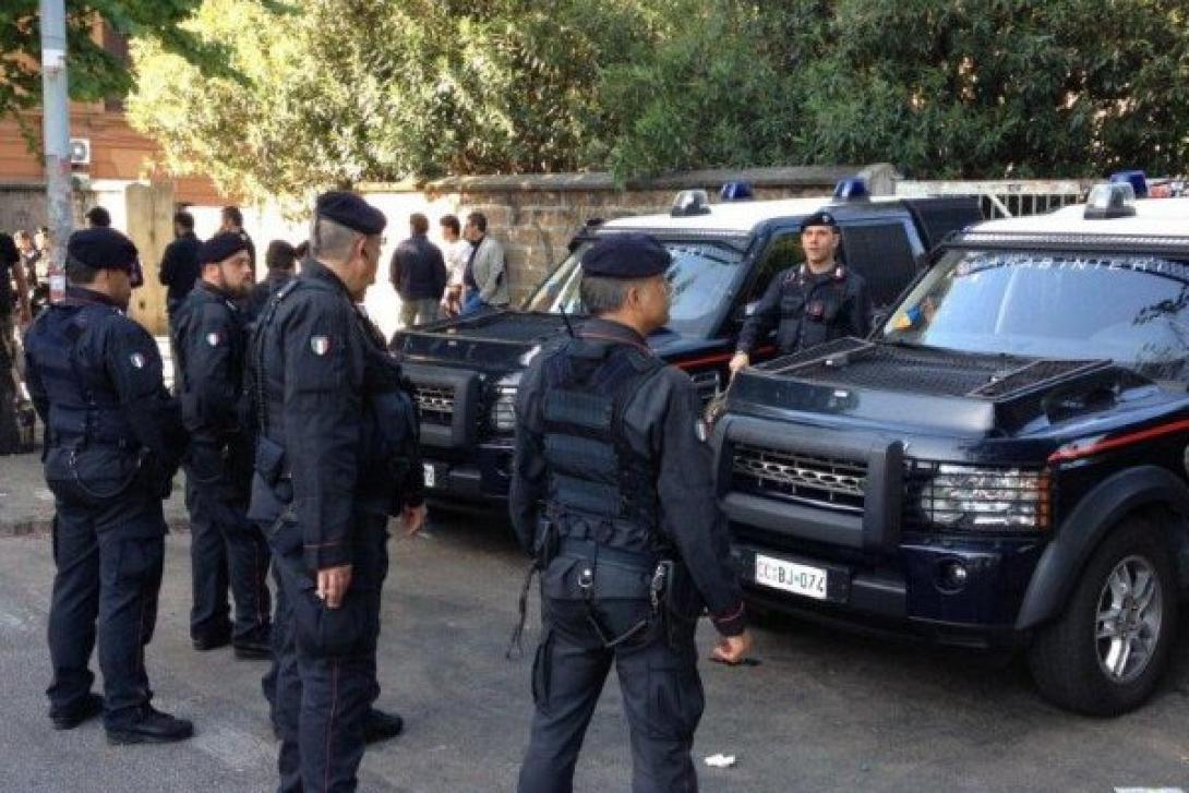αστυνομια ιταλια