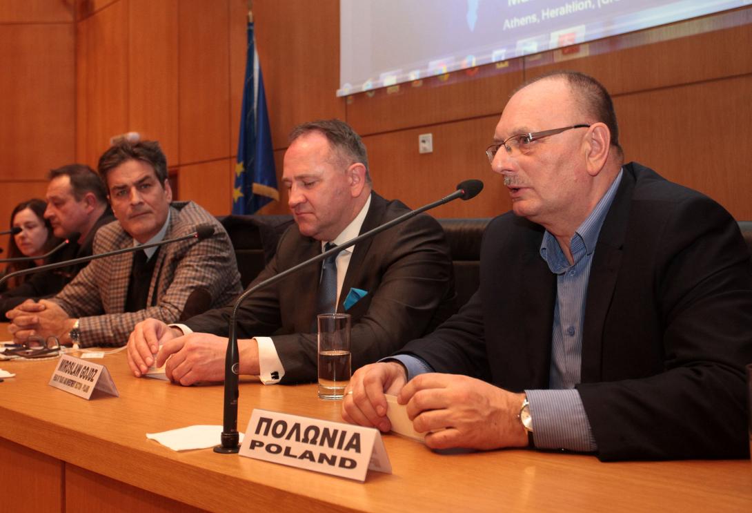polonoi_hrakleio3.jpg