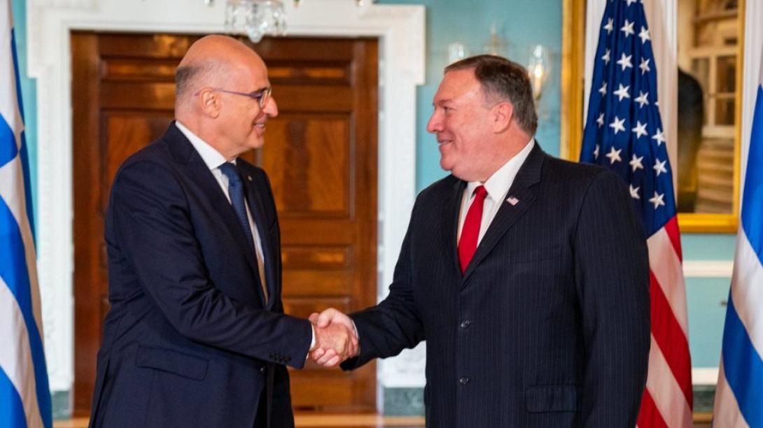 pompeo_dendias.jpg