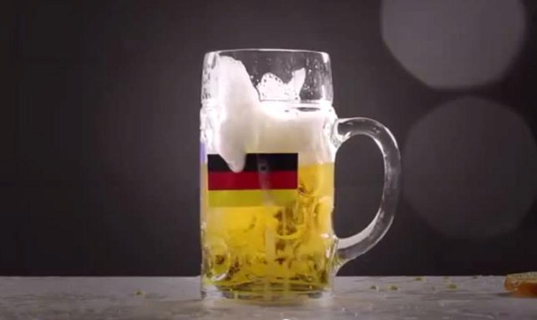 Η γερμανική μπύρα νίκησε τη βραζιλιάνικη καϊπιρίνια! (βίντεο)