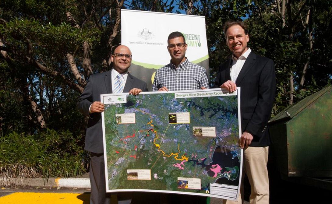 Ο Ελληνοαυστραλός βουλευτής που οργανώνει ... Πράσινο Στρατό