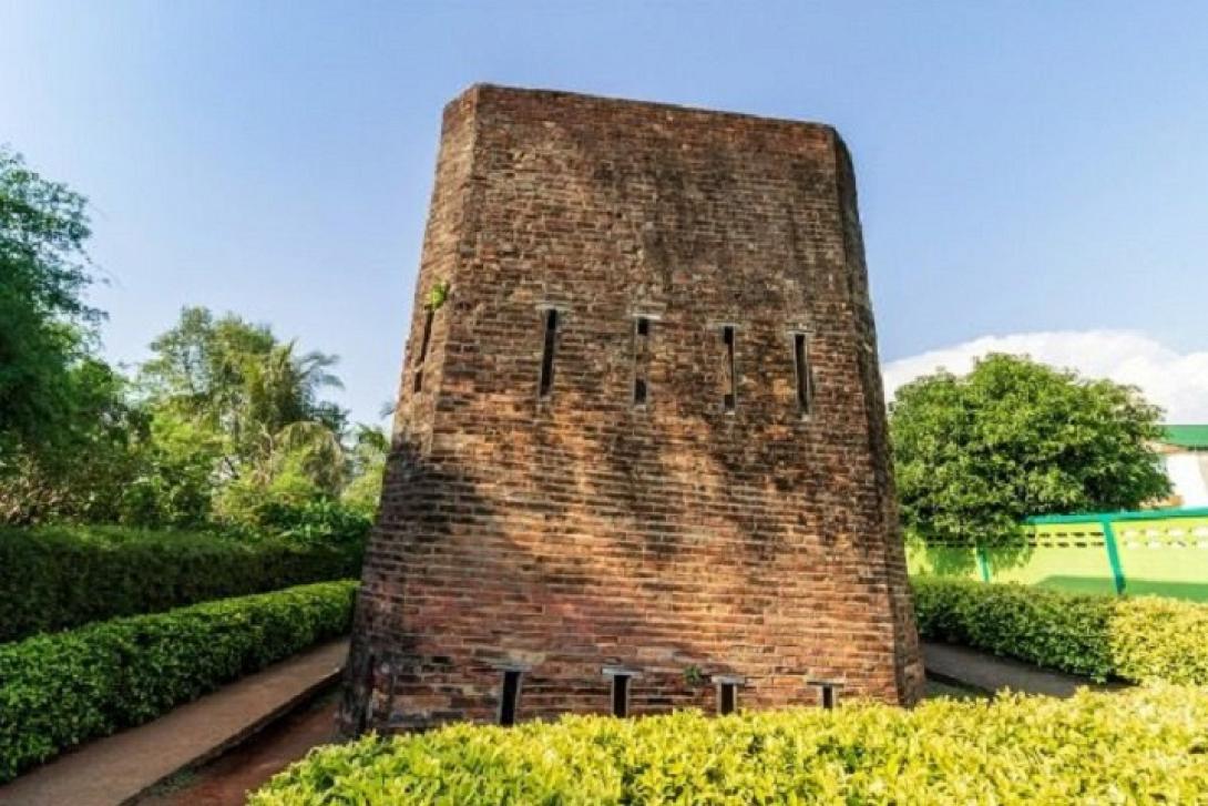 Φυλακή περιττωμάτων των κοτόπουλων