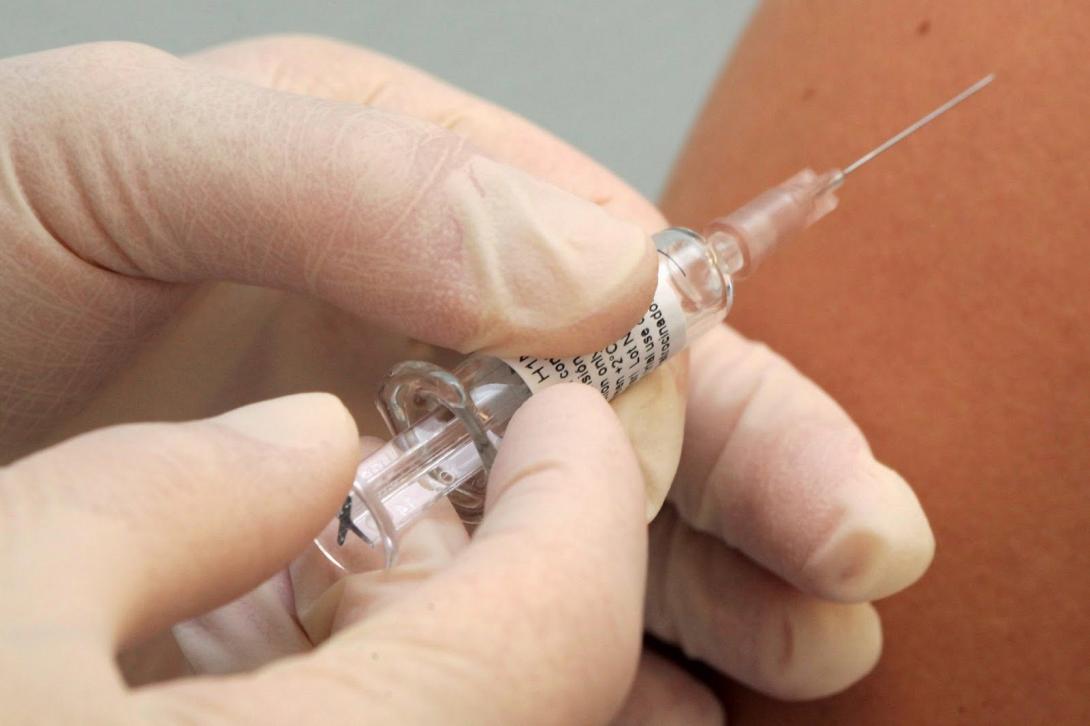 Προληπτικός εμβολιασμός στους εργαζόμενους της ανακύκλωσης στο Ηράκλειο