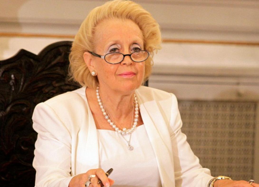 Θάνου