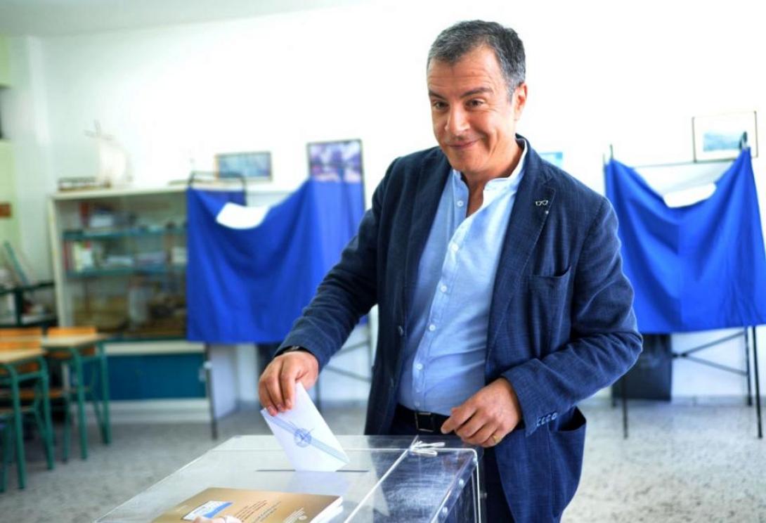 psifisetheodorakis.jpg