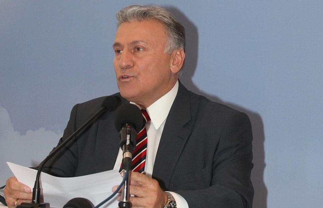Παναγιώτης Ψωμιάδης: Δεν έχω σχέση με τα πολιτικά σκουπίδια που κυβερνούν σήμερα