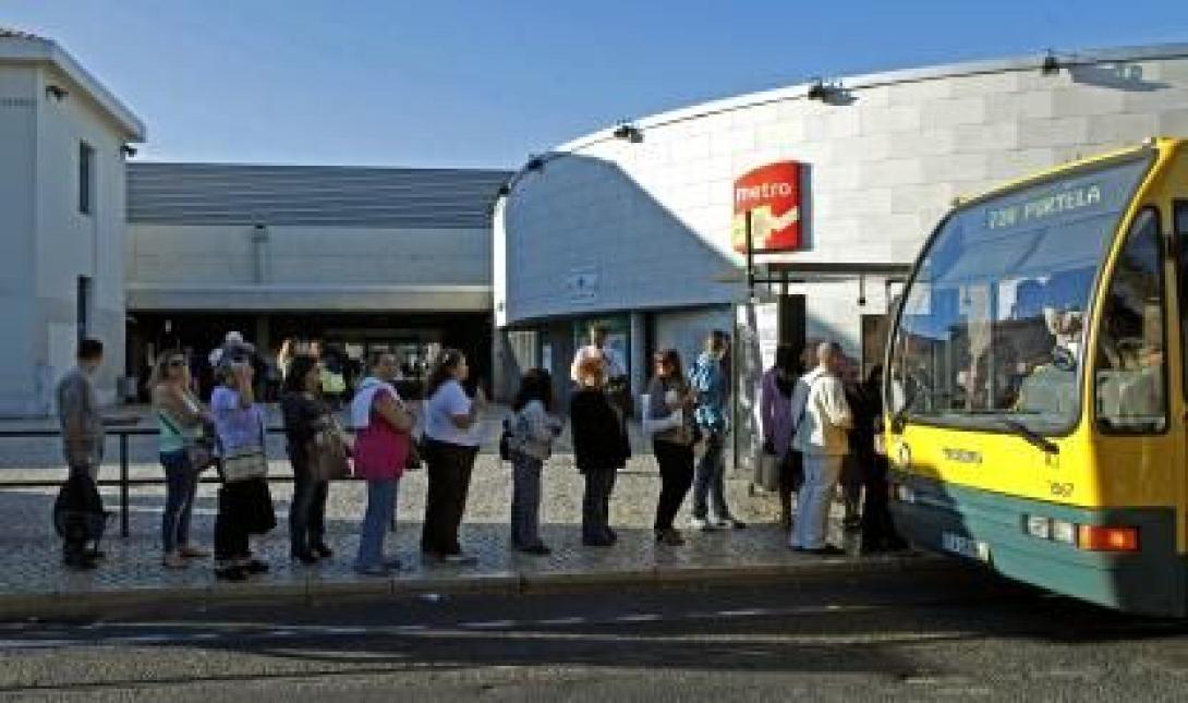 public_transport_2.jpg