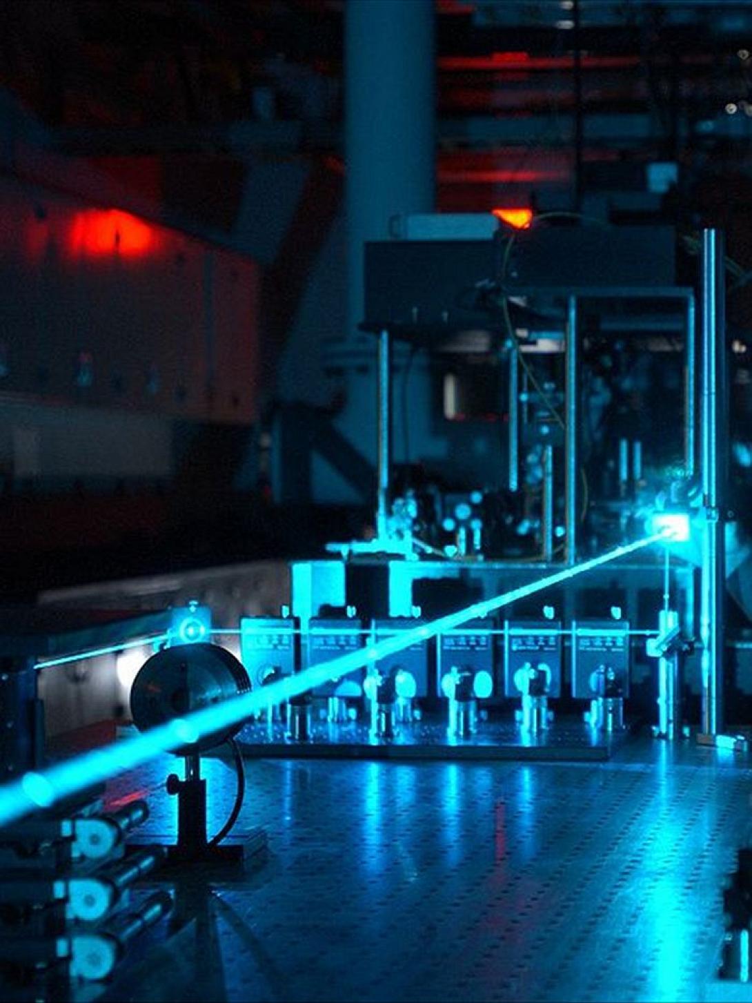 "Καλώδια" οπτικών ινών από… κοπανιστό αέρα!