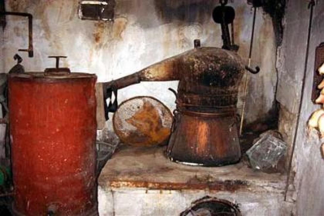 Την Κυριακή η Γ.Σ των αποσταγματοποιών τσικουδιάς