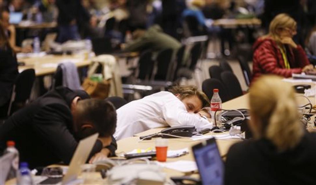 σύνοδος δημοσιογράφοι