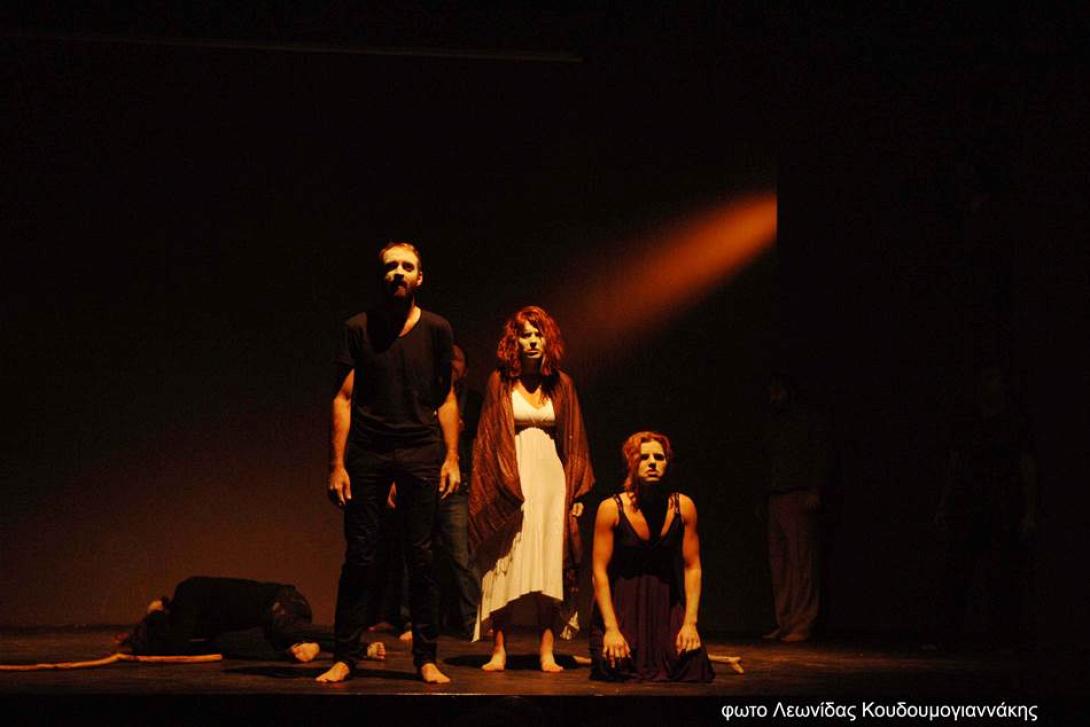 Τελευταίες παραστάσεις για τη βραβευμένη &quot;Κωμωδία&quot; του Νίκου Καζαντζάκη