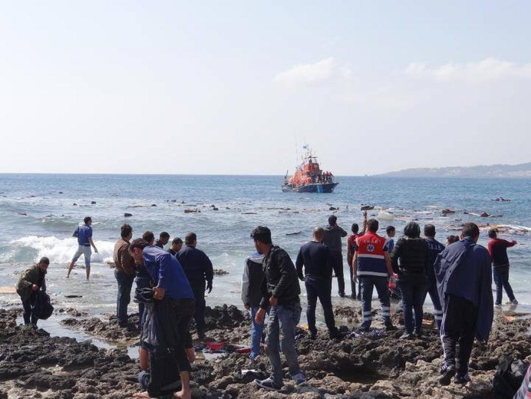 προσφυγες. μεταναστες