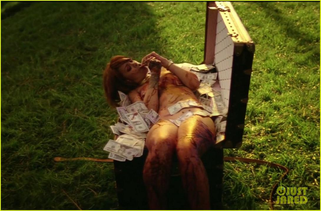 rihanna-bitch-better-have-my-money-video-05.jpg