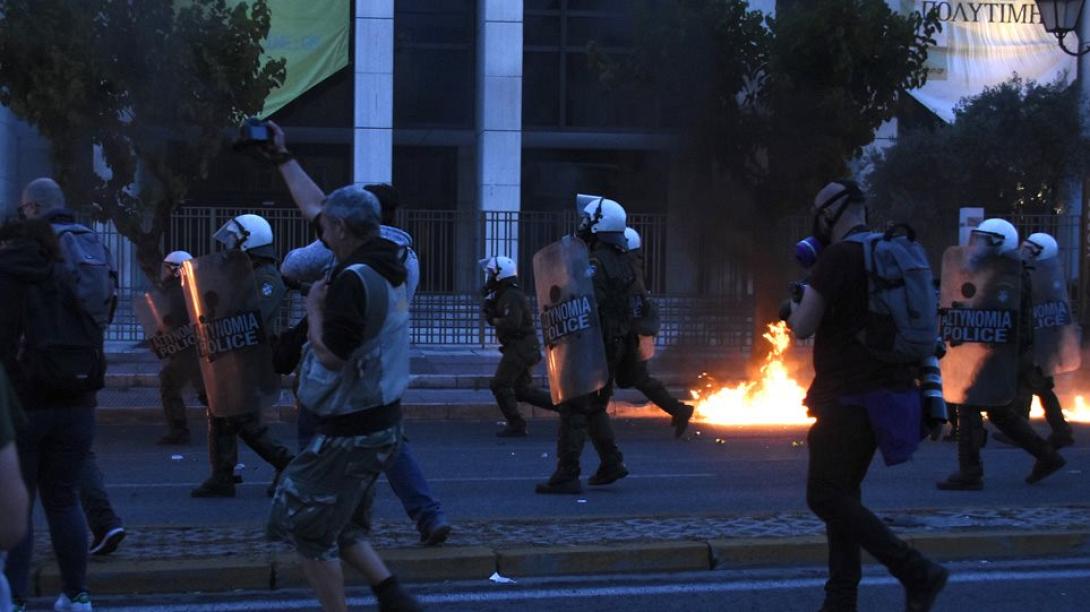 riots-0.jpg