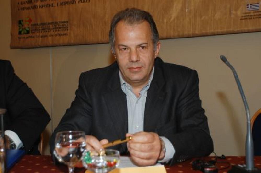 Ομιλία Ρούσσου Κυπριωτάκη στο Πολύκεντρο Νεολαίας
